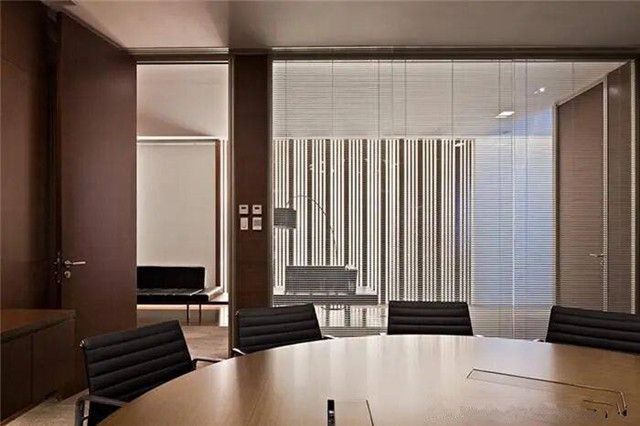 办公室装修设计过程墙体开裂原因及修复方法