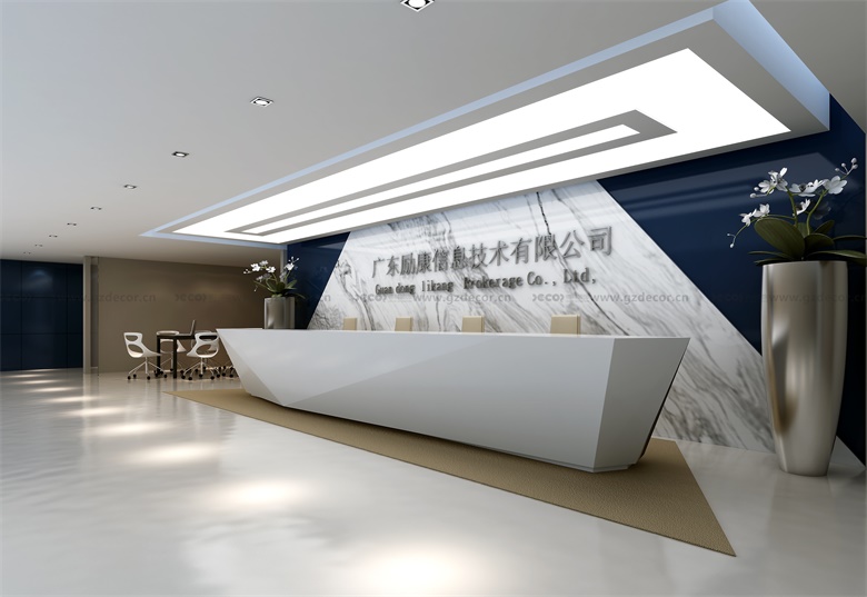 放式办公室设计装修中如何提供足够的空间来展示企业文化和品牌形象？