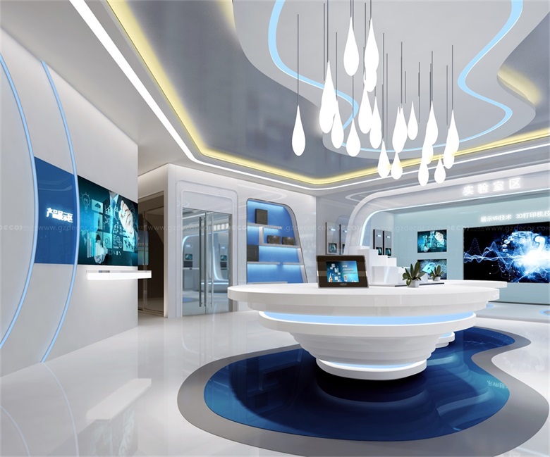 如何通过展厅设计来突出企业的团队合作和创新能力？